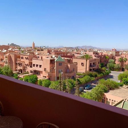 Moderne, Lumineux & Spacieux Avec Balcon -Central -Wifi-Smart Tv-Clim مراكش المظهر الخارجي الصورة