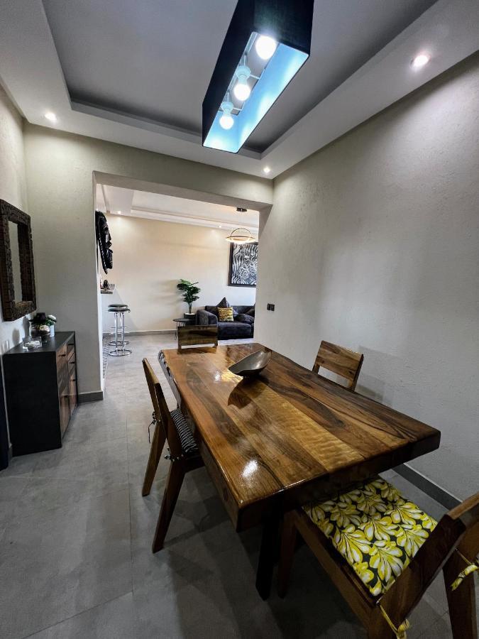 Moderne, Lumineux & Spacieux Avec Balcon -Central -Wifi-Smart Tv-Clim مراكش المظهر الخارجي الصورة